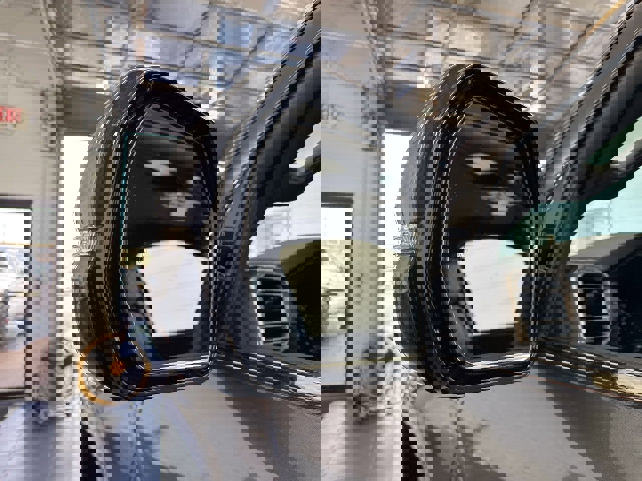 Used 2025 Toyota Tundra Limited image 13