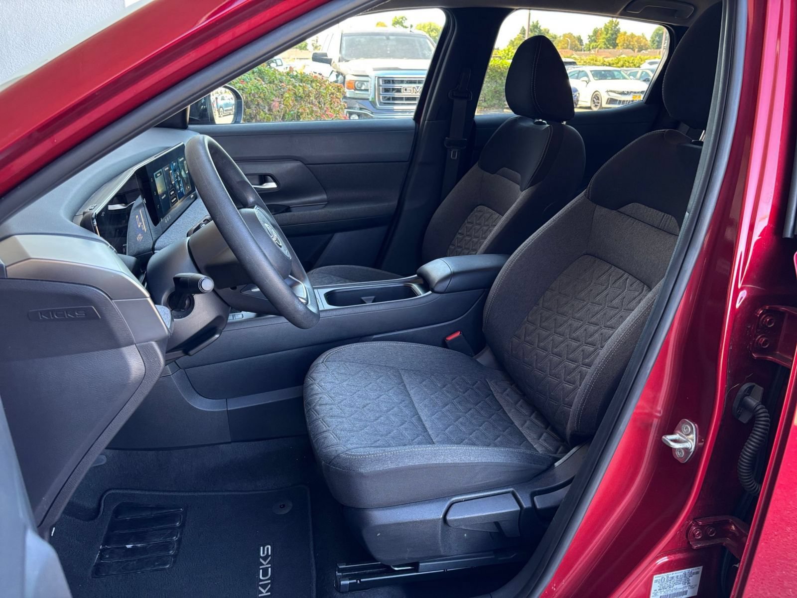 Used 2026 Nissan Kicks SV w/ Cold Weather Package AWD/4WD image 34
