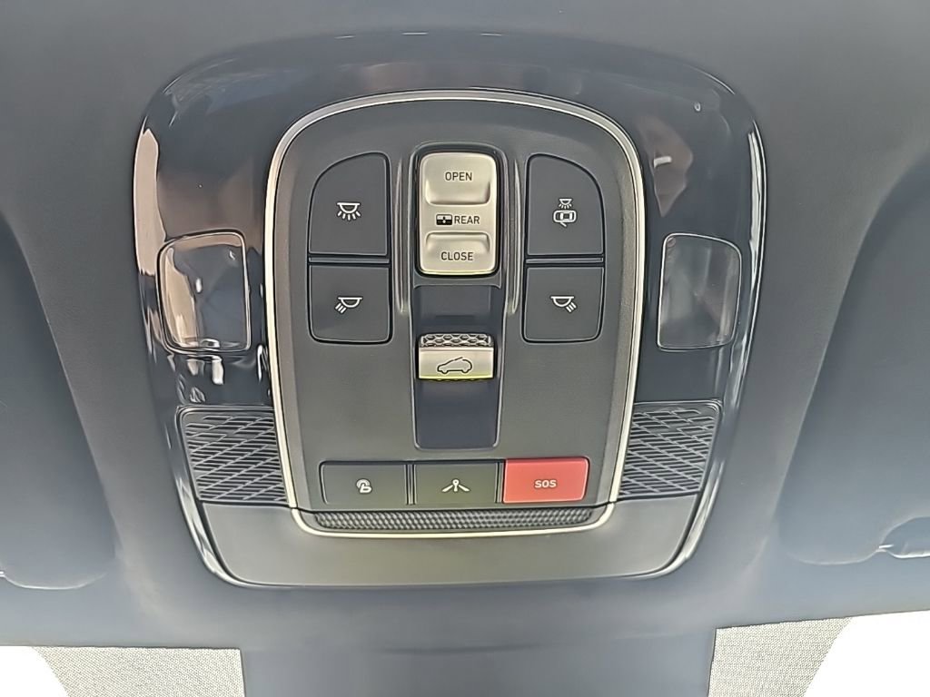 Used 2022 Hyundai Palisade Calligraphy image 25