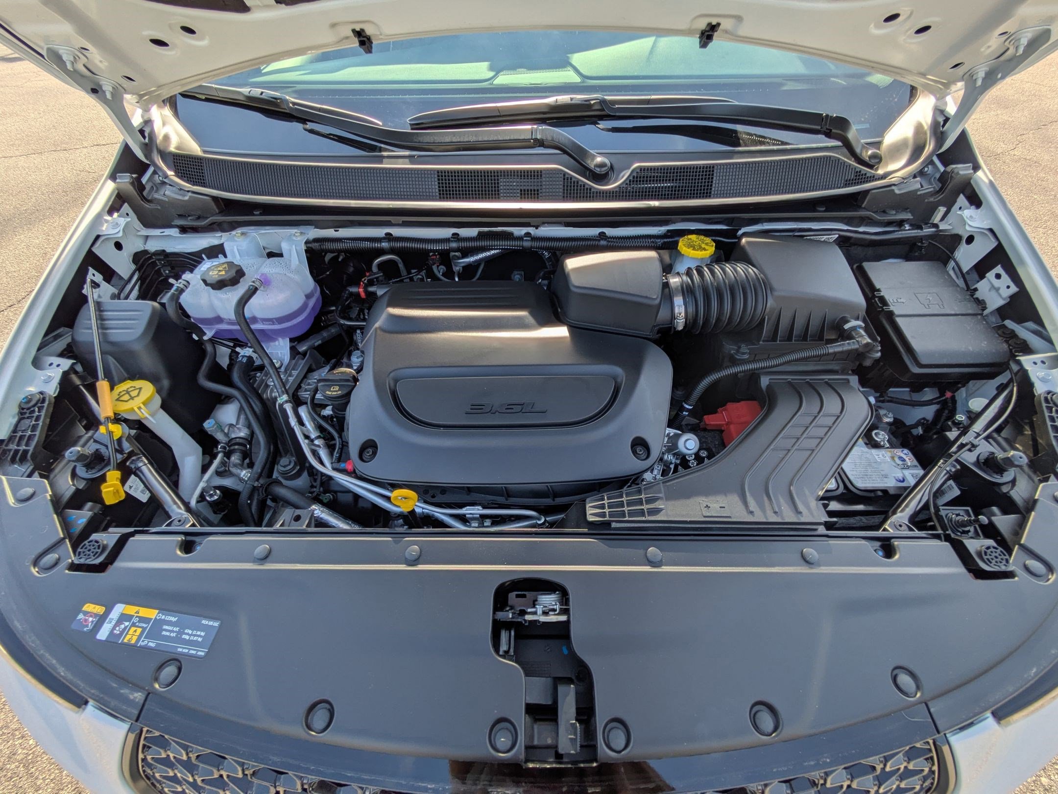 New 2026 Chrysler Pacifica Limited image 32