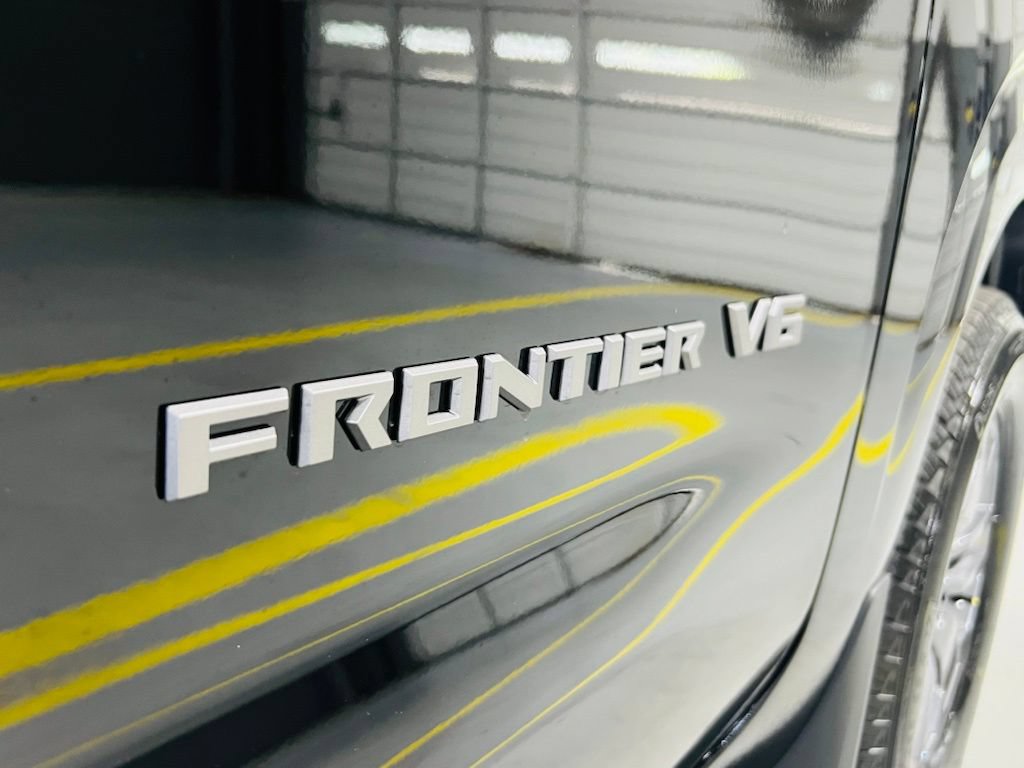 New 2027 Nissan Frontier SV RWD image 17