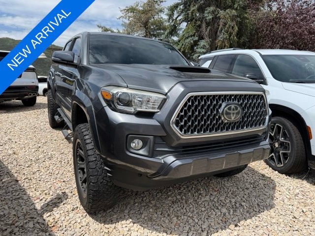 Used 2019 Toyota Tacoma TRD Sport w/ Technology Package RWD image 1