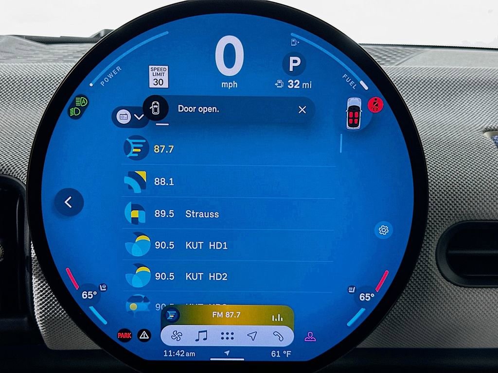 Certified 2025 MINI Cooper S image 11