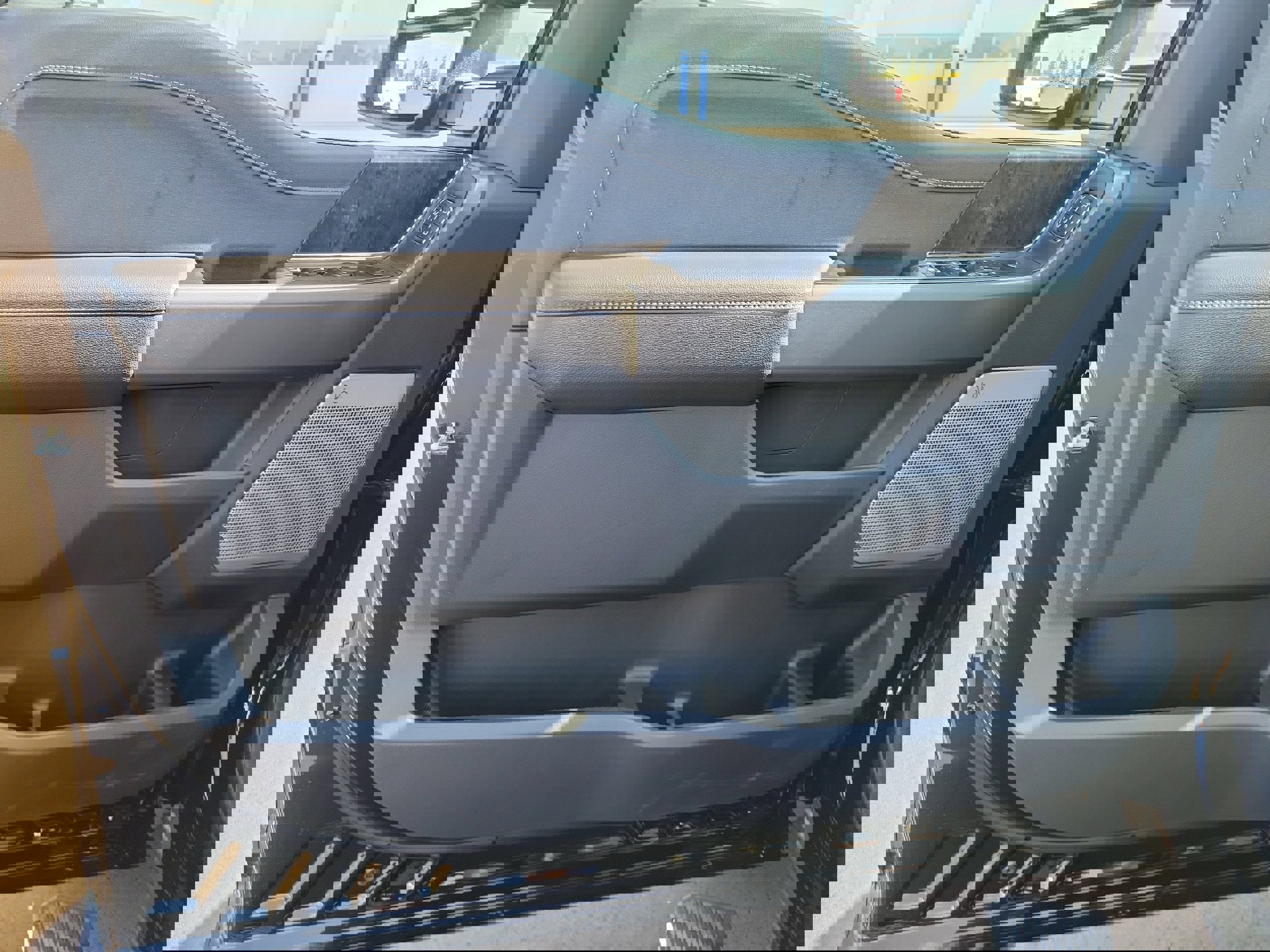 New 2026 Ford F350 Lariat image 21