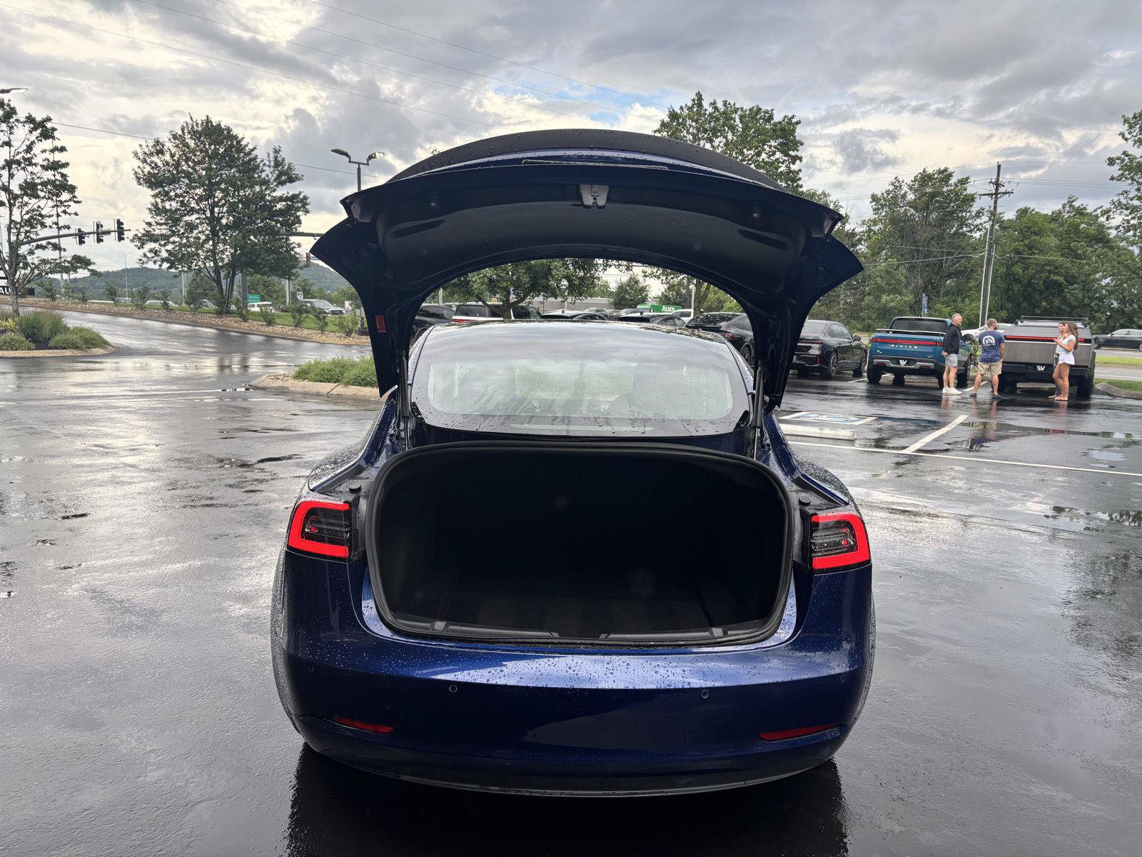 Used 2019 Tesla Model 3 Standard Range Plus RWD image 9
