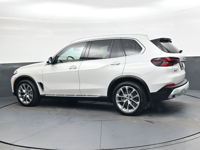 Used 2025 BMW X5 xDrive40i image 6
