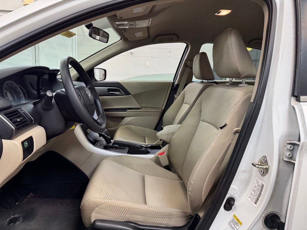 Used 2014 Honda Accord LX image 13