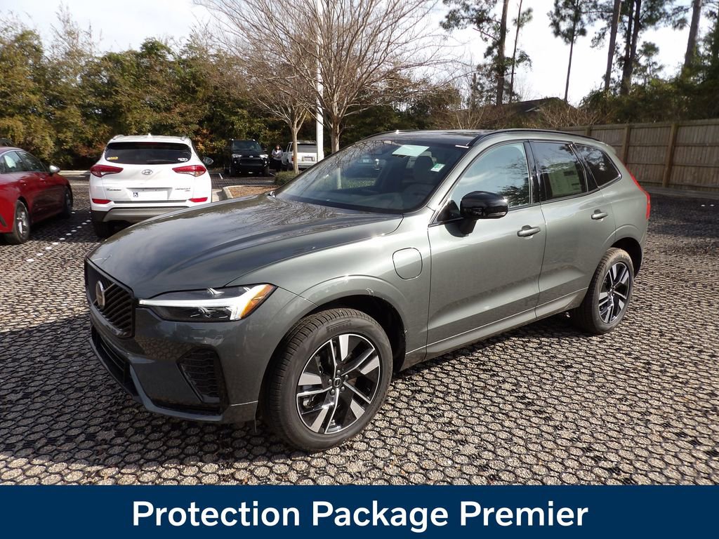 New 2026 Volvo XC60 T8 Core w/ Protection Package Premier image 3