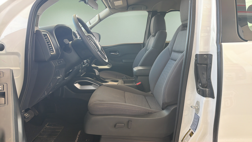 Certified 2023 Nissan Frontier SV w/ Technology Package RWD image 18