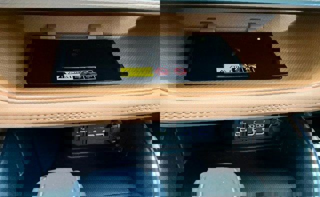 Used 2025 Toyota Highlander Platinum image 31