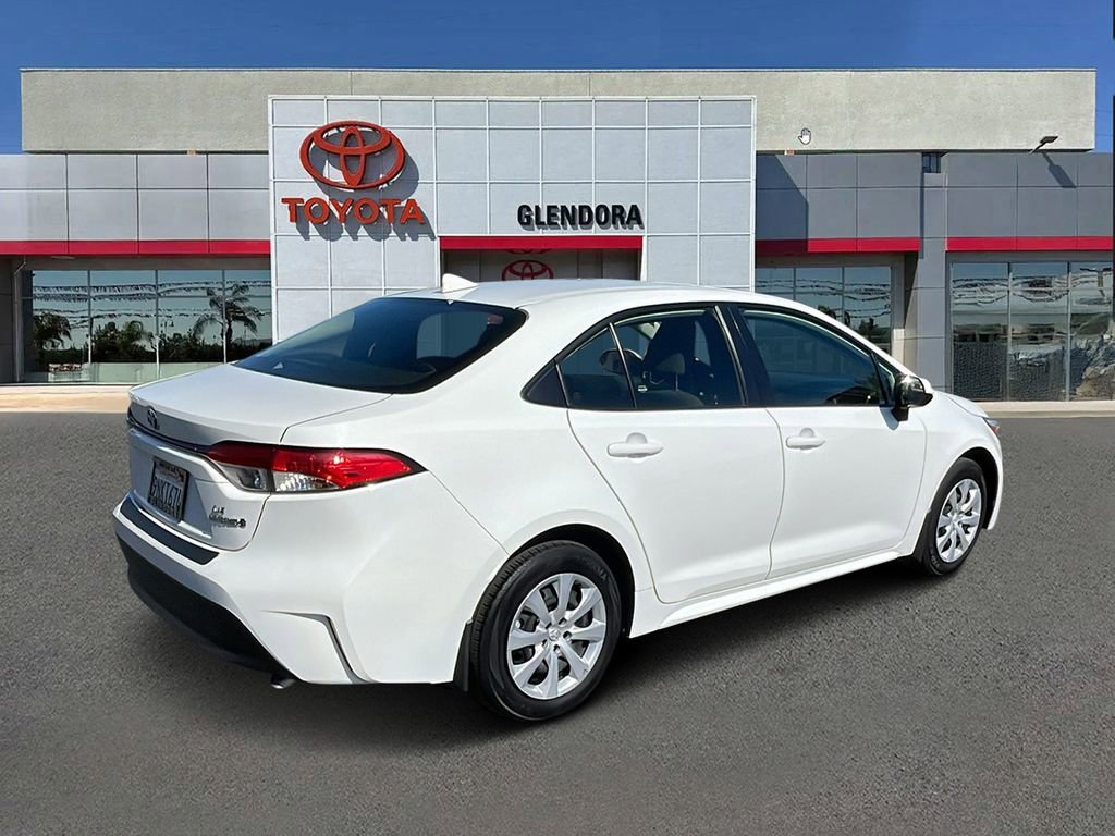 Certified 2024 Toyota Corolla LE image 3