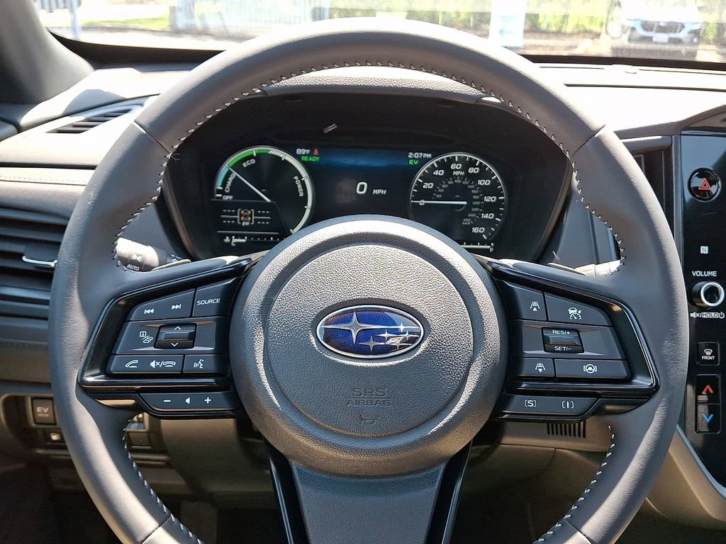 Used 2025 Subaru Forester Premium AWD/4WD image 20