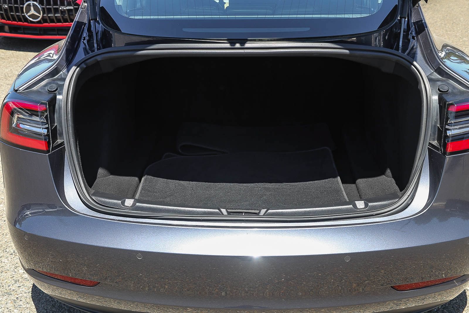 Used 2019 Tesla Model 3 Long Range AWD/4WD image 24