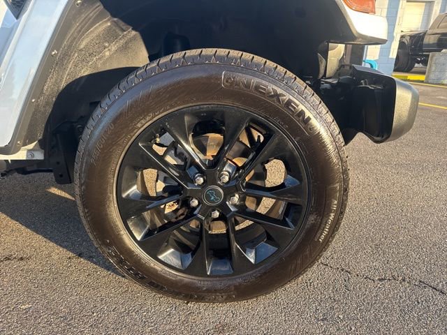 Used 2024 Jeep Wrangler Unlimited Sahara image 26