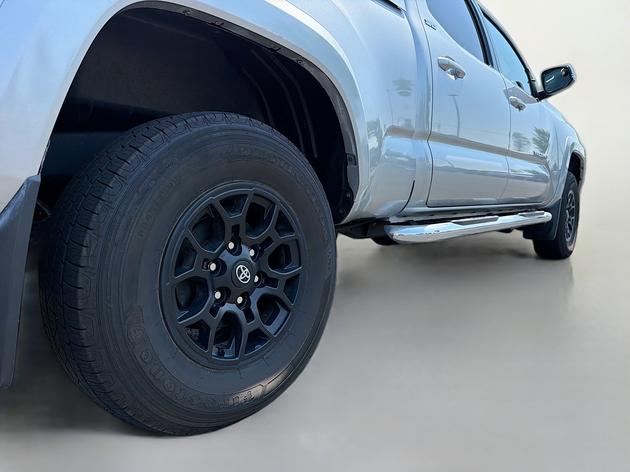 Certified 2022 Toyota Tacoma SR5 w/ Technology Package AWD/4WD image 15