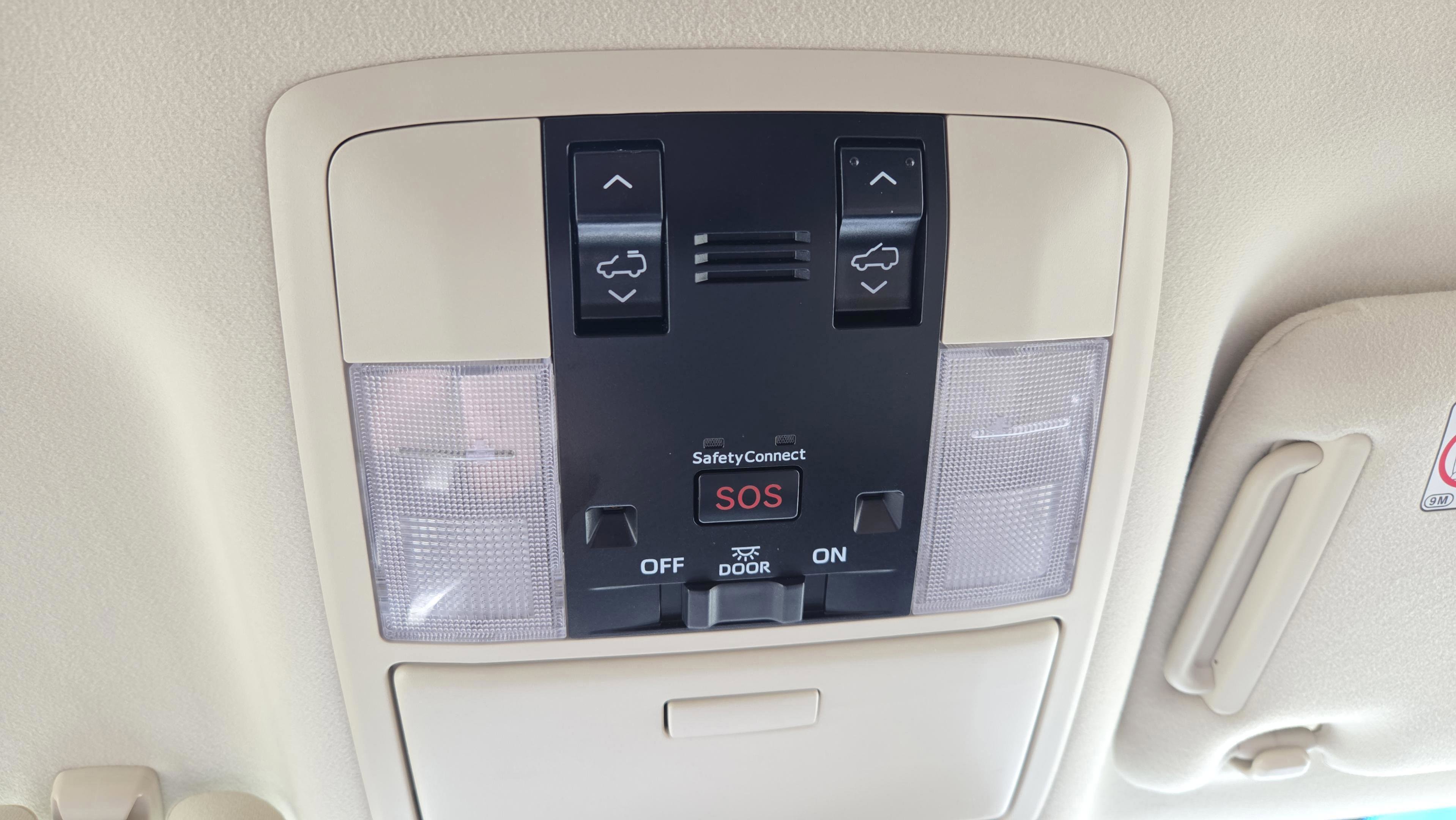 Used 2020 Lexus GX 460 Luxury w/ Off Road Package image 37