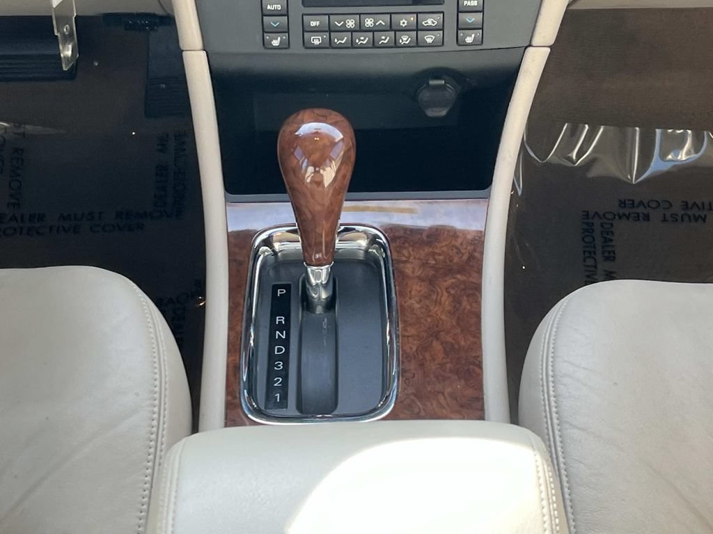 Used 2005 Buick LaCrosse CXL w/ Gold Convenience Package FWD image 17