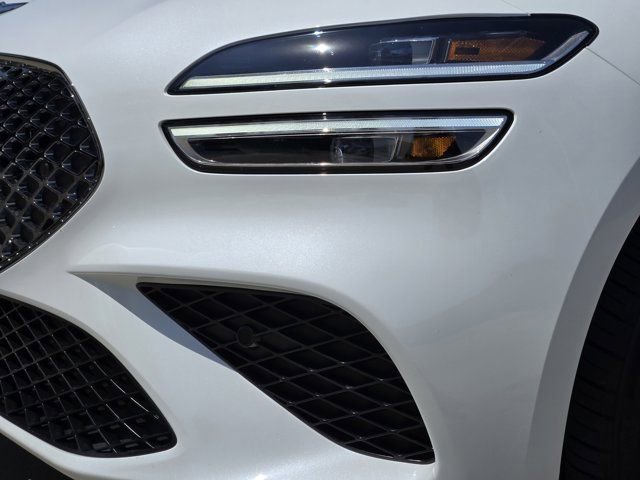 Used 2025 Genesis G70 2.5T w/ Sport Prestige Package image 9