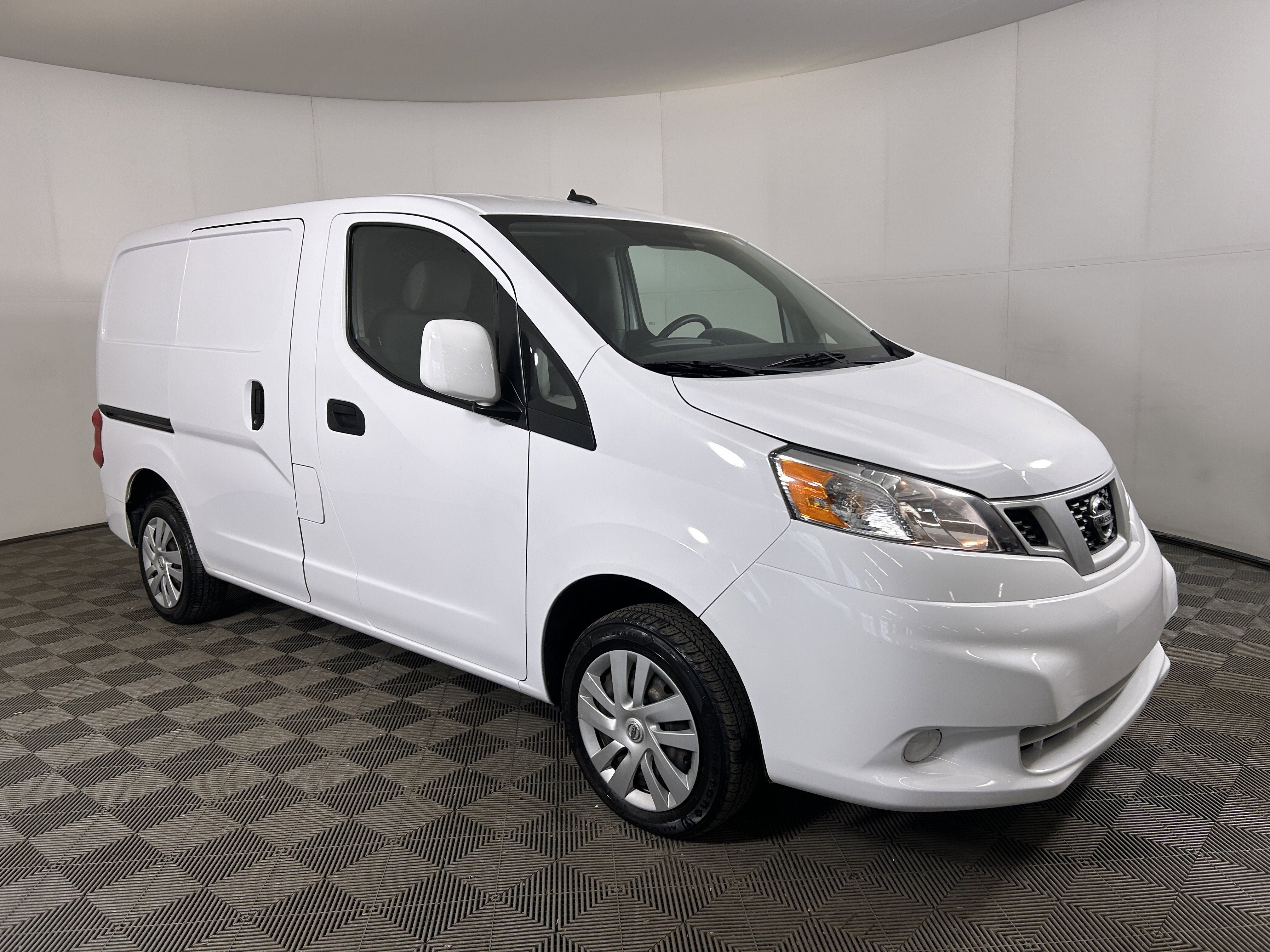 Used 2021 Nissan NV200 SV FWD image 4