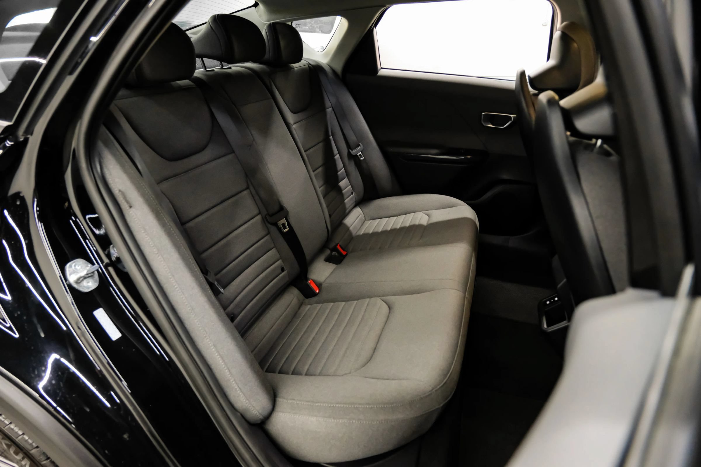 Used 2025 Kia K4 EX FWD image 39