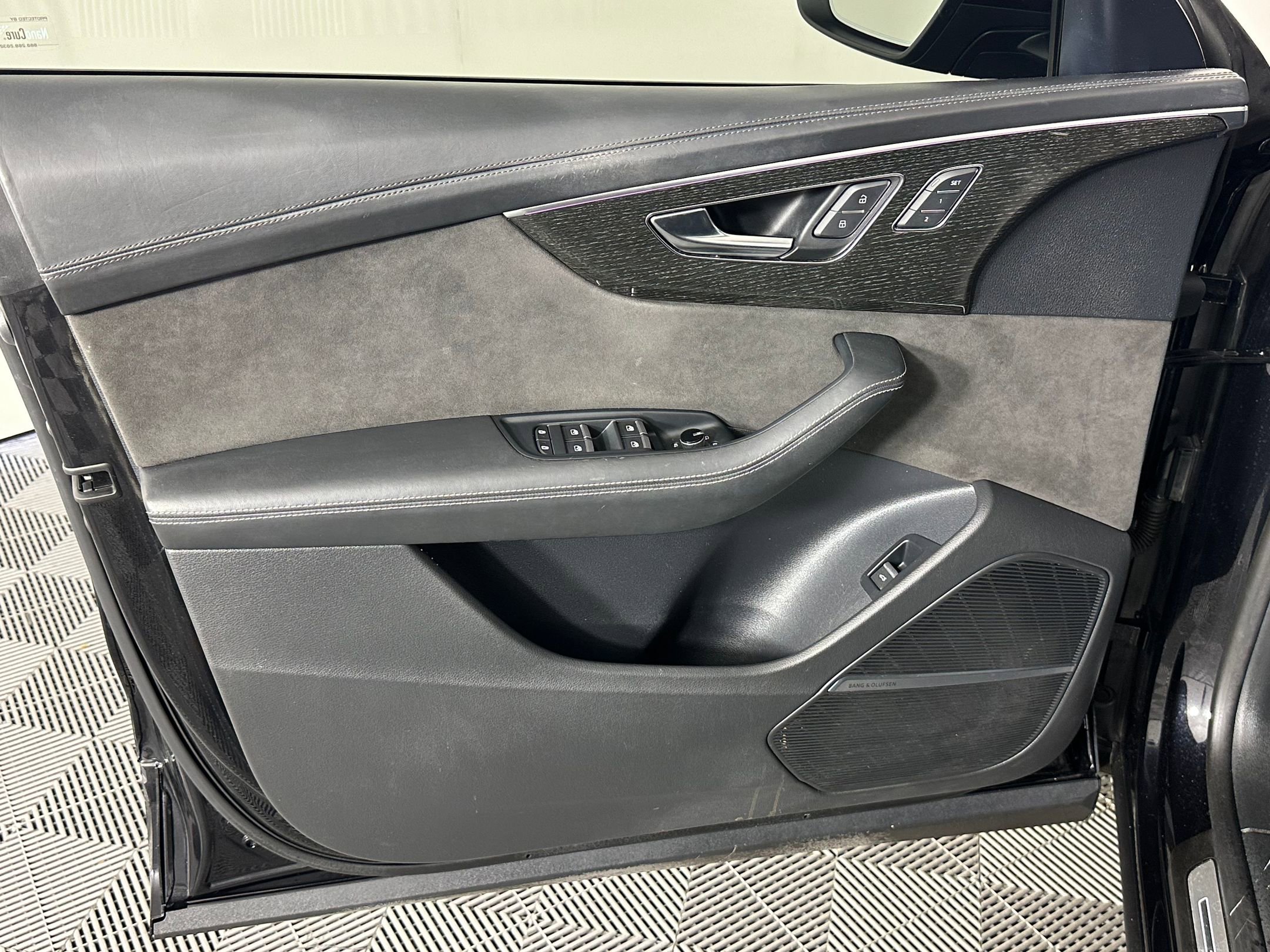 Used 2021 Audi SQ8 Premium Plus w/ Luxury Package image 10