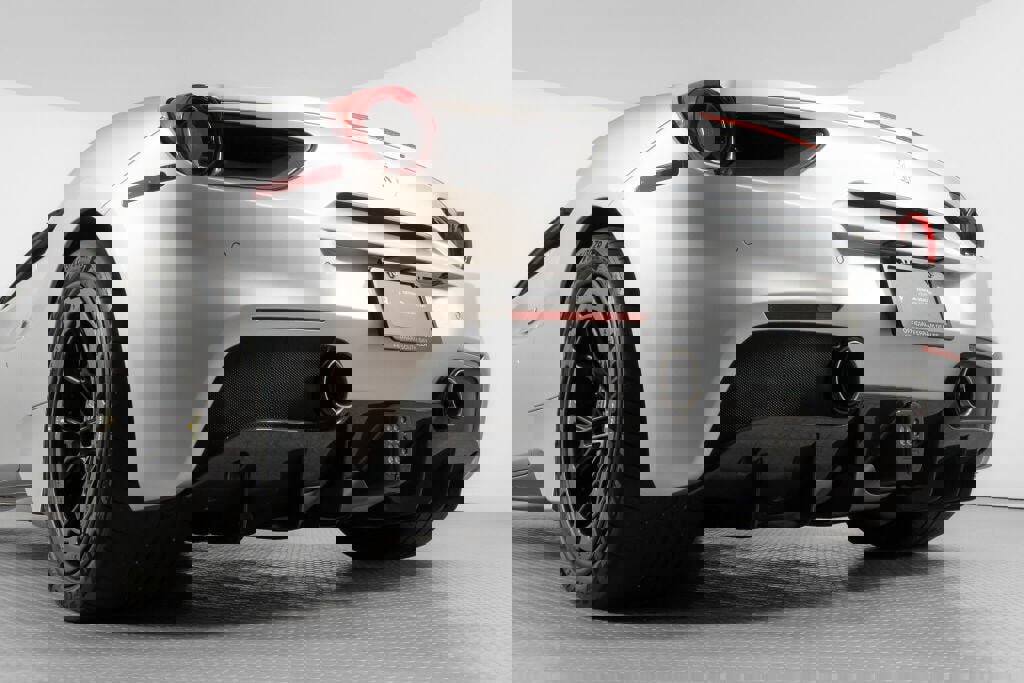 Used 2018 Ferrari 488 Spider image 20