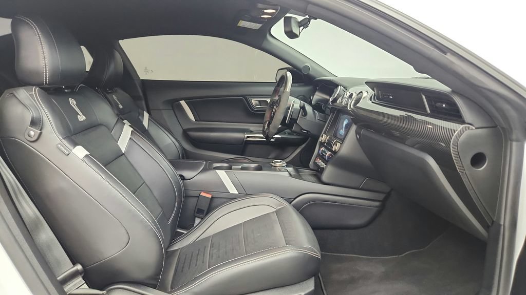 Used 2020 Ford Mustang Shelby GT500 w/ Technology Package RWD image 56