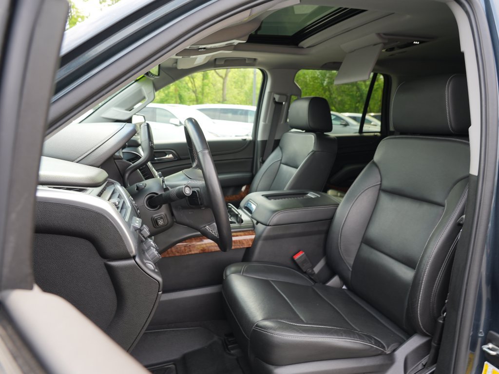 Used 2020 Chevrolet Tahoe Premier AWD/4WD image 12