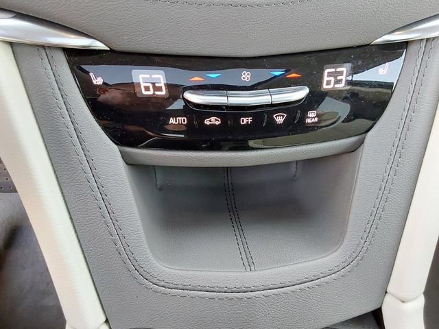 Used 2024 Cadillac XT5 Premium Luxury w/ LPO, Floor Liner Package AWD/4WD image 34