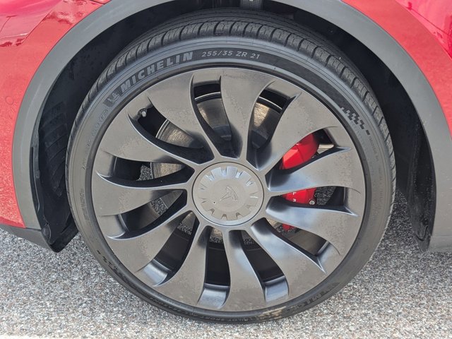 Used 2022 Tesla Model Y Performance image 22