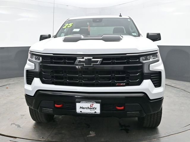 Used 2025 Chevrolet Silverado 1500 LT Trail Boss w/ Protection Package AWD/4WD image 2