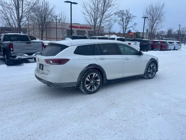 Used 2018 Buick Regal Preferred w/ Sights and Sounds Package image 5