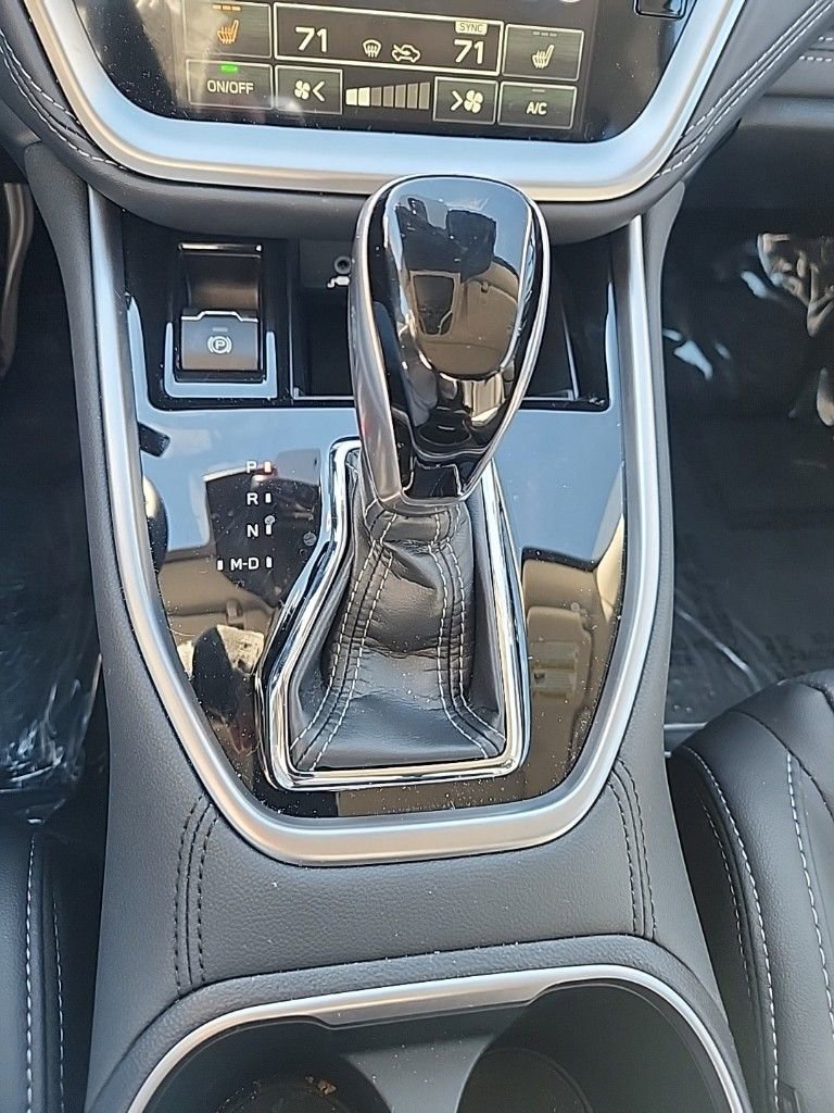 Certified 2025 Subaru Outback Limited image 15