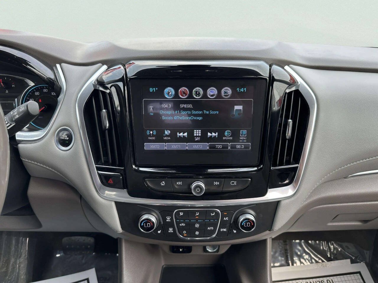 Used 2019 Chevrolet Traverse LT w/ LT Premium Package FWD image 22