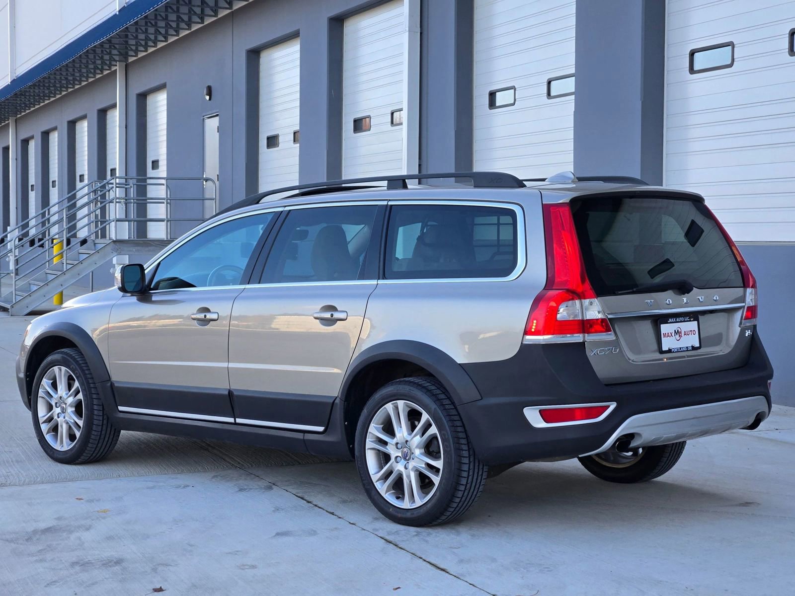 Used 2016 Volvo XC70 T5 Premier image 6