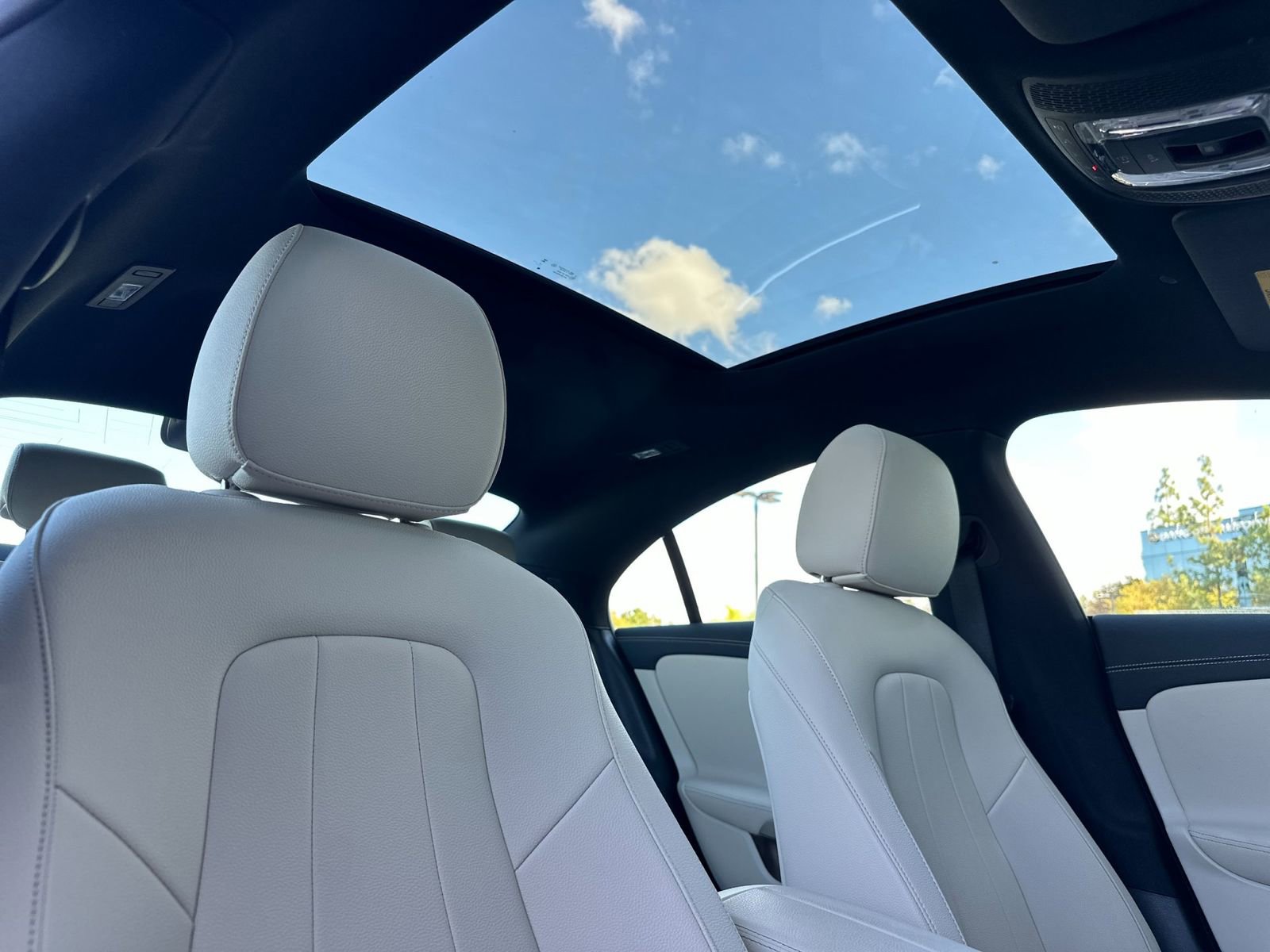 Certified 2025 Mercedes-Benz CLA 250 image 18