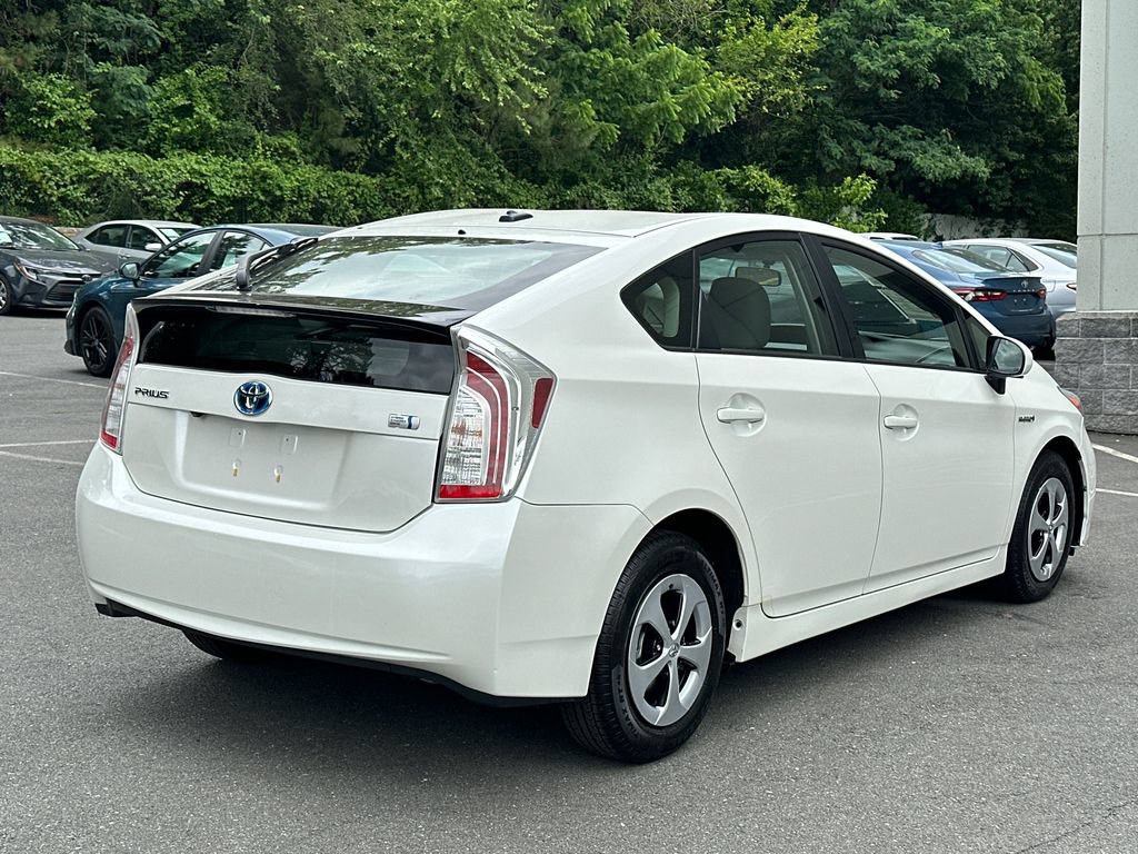 Used 2012 Toyota Prius Three FWD image 4