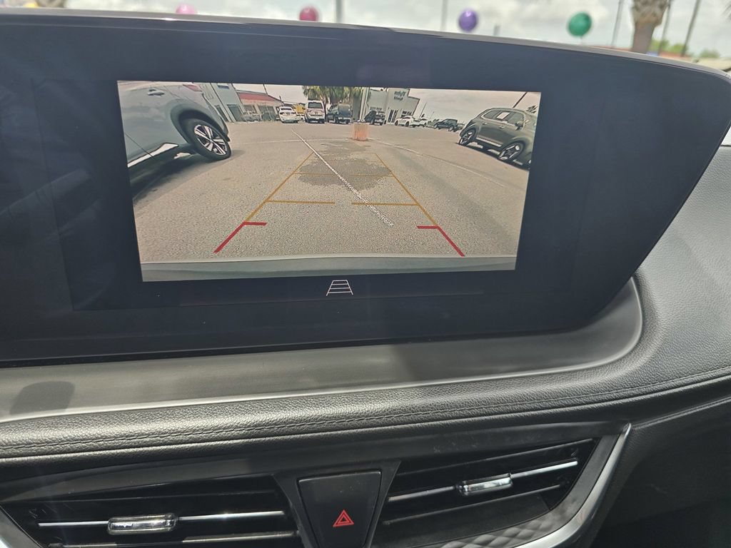 Used 2024 Buick Encore GX Preferred FWD image 22