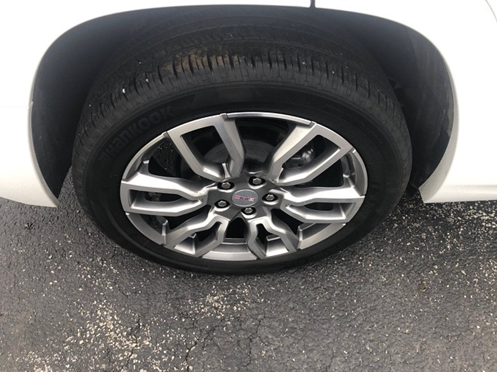 Used 2023 GMC Terrain Denali image 7