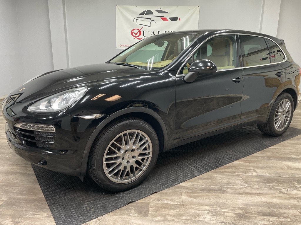 Used 2012 Porsche Cayenne AWD/4WD image 6