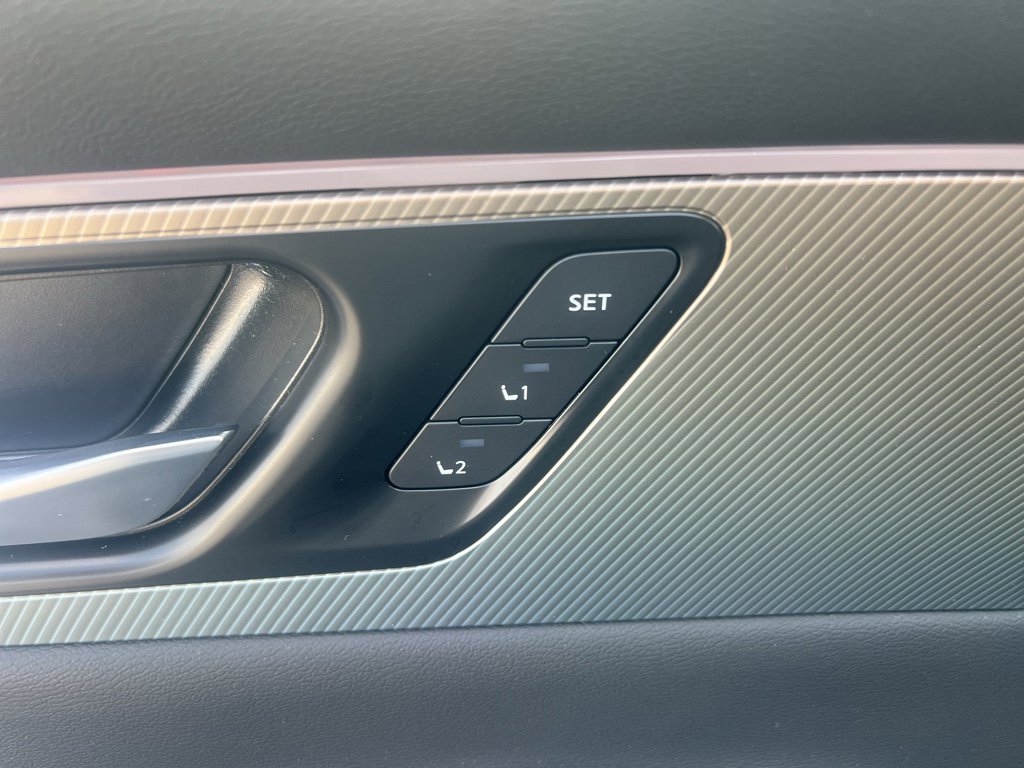 Used 2025 Nissan Murano SL image 25