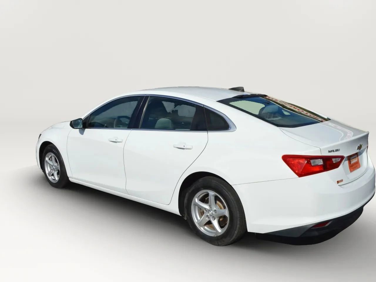 Used 2017 Chevrolet Malibu LS FWD image 5