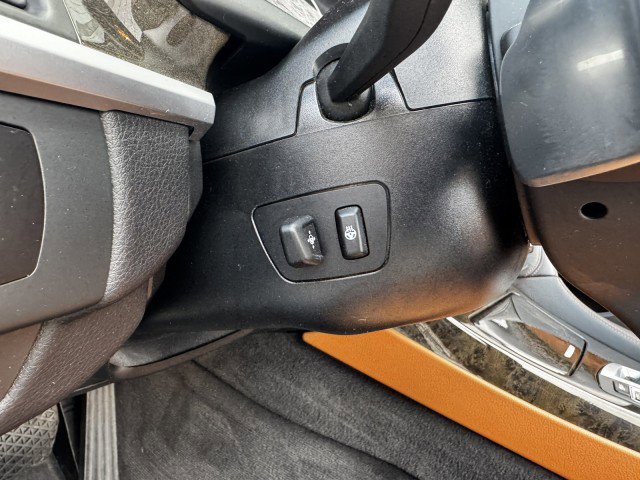 Used 2017 BMW 650i Convertible RWD image 23