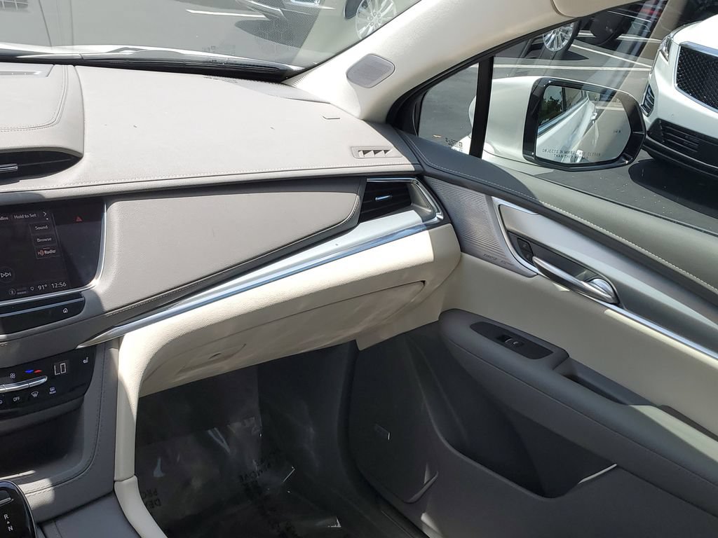 Certified 2023 Cadillac XT5 Premium Luxury FWD image 20