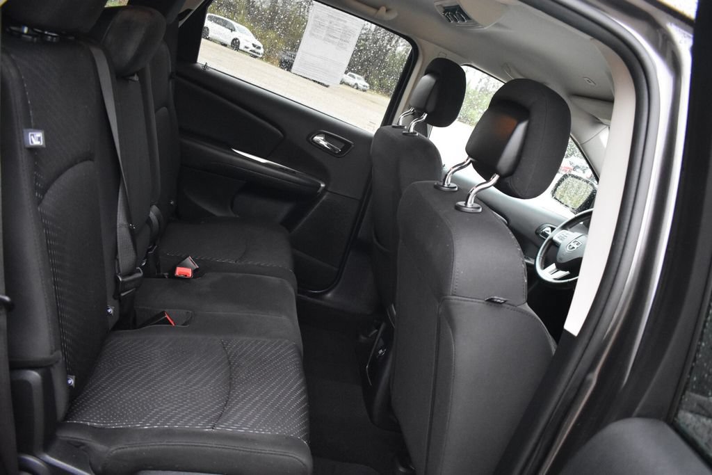 Used 2019 Jeep Cherokee Limited w/ Luxury Group AWD/4WD image 55