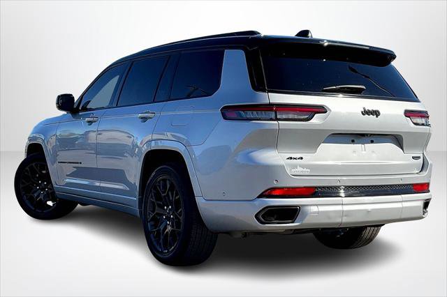 Used 2024 Jeep Grand Cherokee L Summit image 4