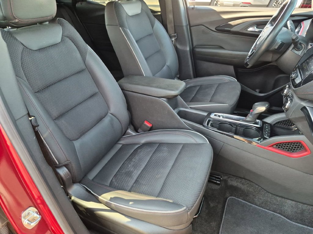 Used 2023 Chevrolet TrailBlazer RS w/ Convenience Package FWD image 31
