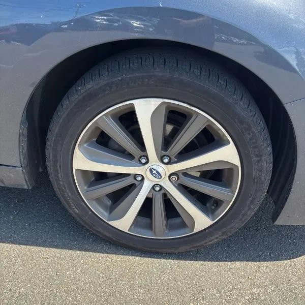 Used 2016 Subaru Legacy 2.5i Limited AWD/4WD image 20