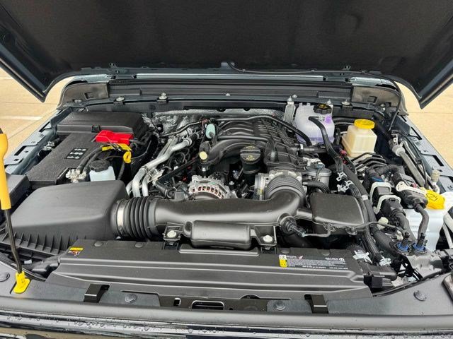 New 2026 Jeep Gladiator Sport AWD/4WD image 39