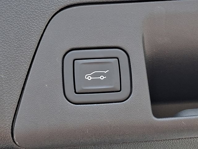 Used 2023 Buick Envision Preferred AWD/4WD image 28